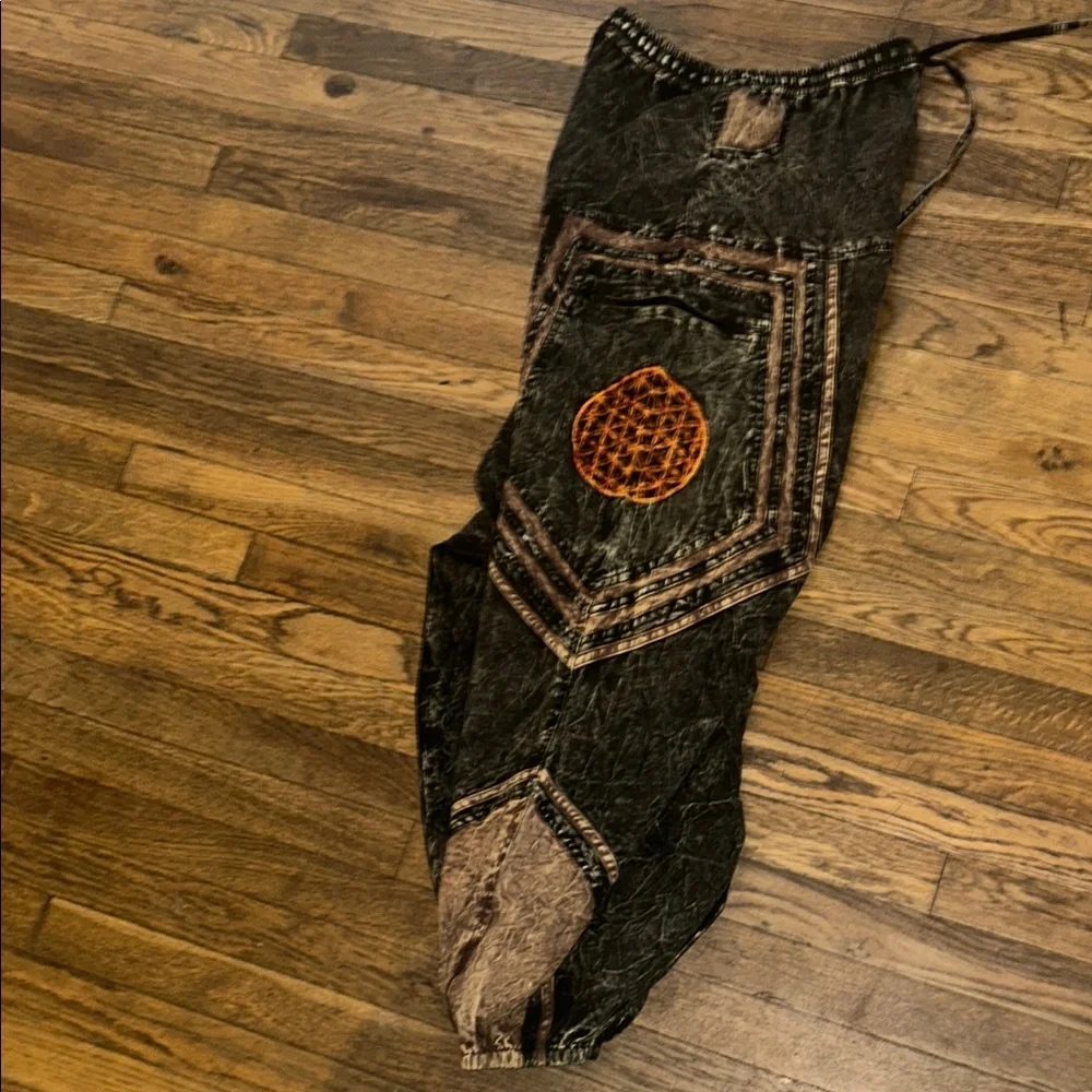 Geometric Patterns Harem Bohemian Pants - Picture 2 of 5